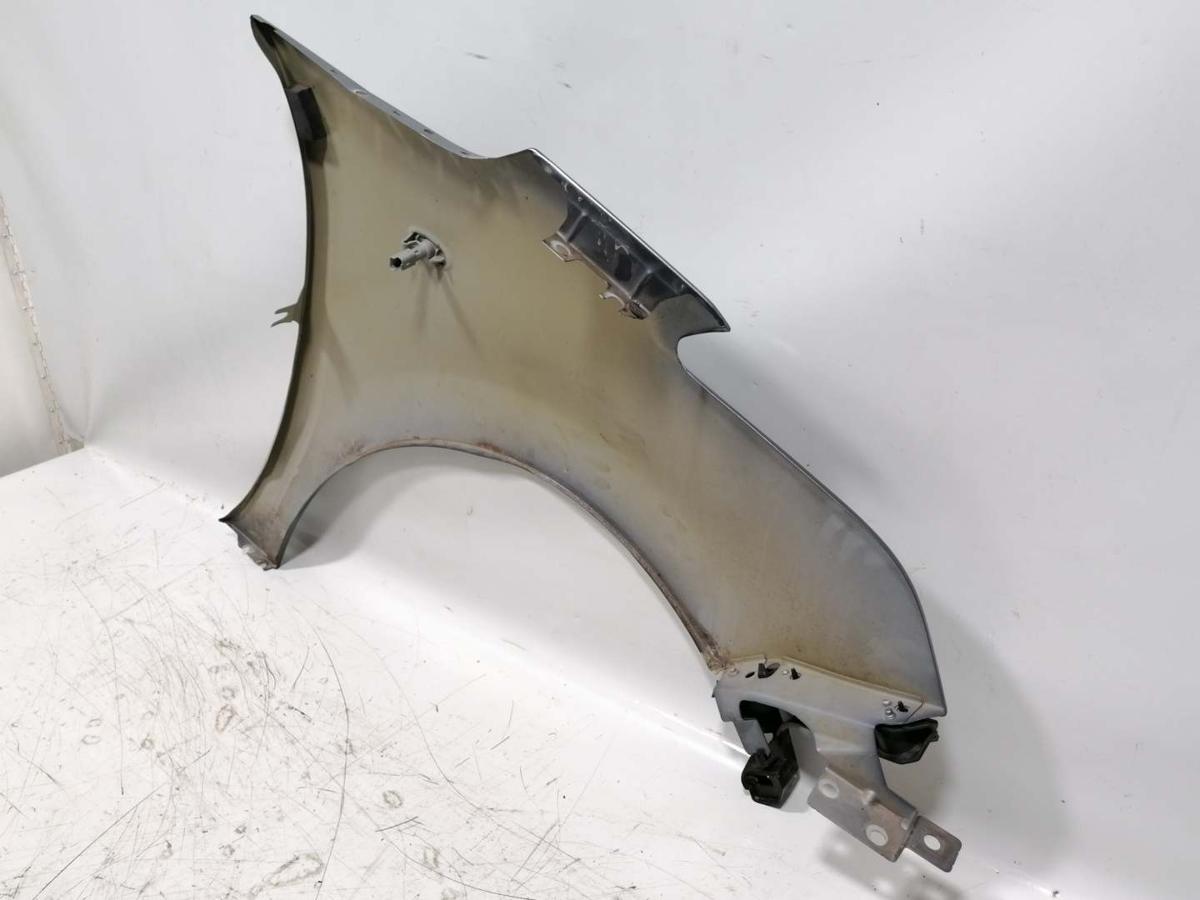 Citroen C3 Picasso original Kotfl&uuml;gel vorn links KTH Thorium Grau Bj.2010